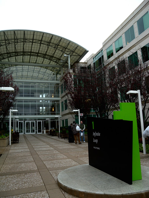 2011-10-11-cupertino-010