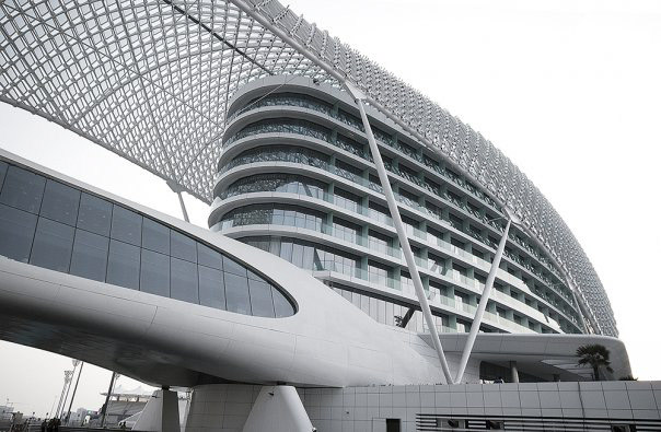 2012-04-09-abu-dhabi-005