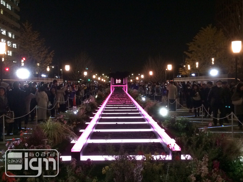 2013-12-27-marunouchi-007